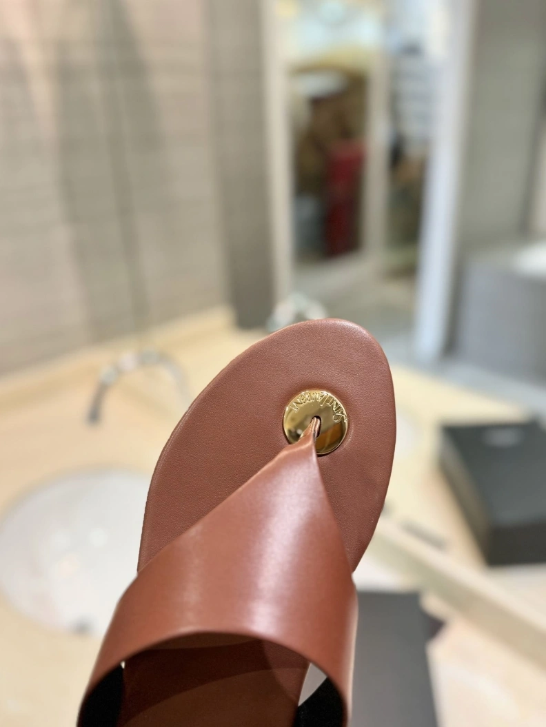 Efficient YSX Slippers 233713