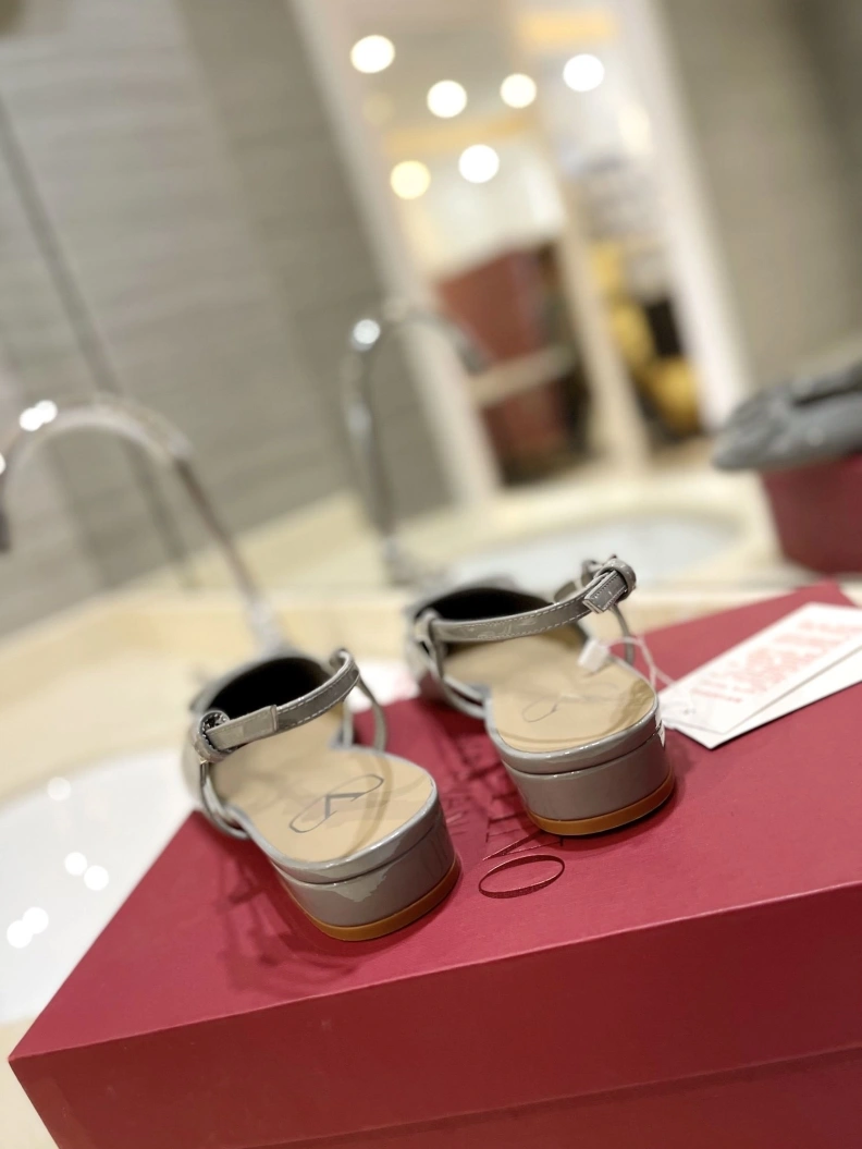 Efficient Vxlxntino Sandals 229421