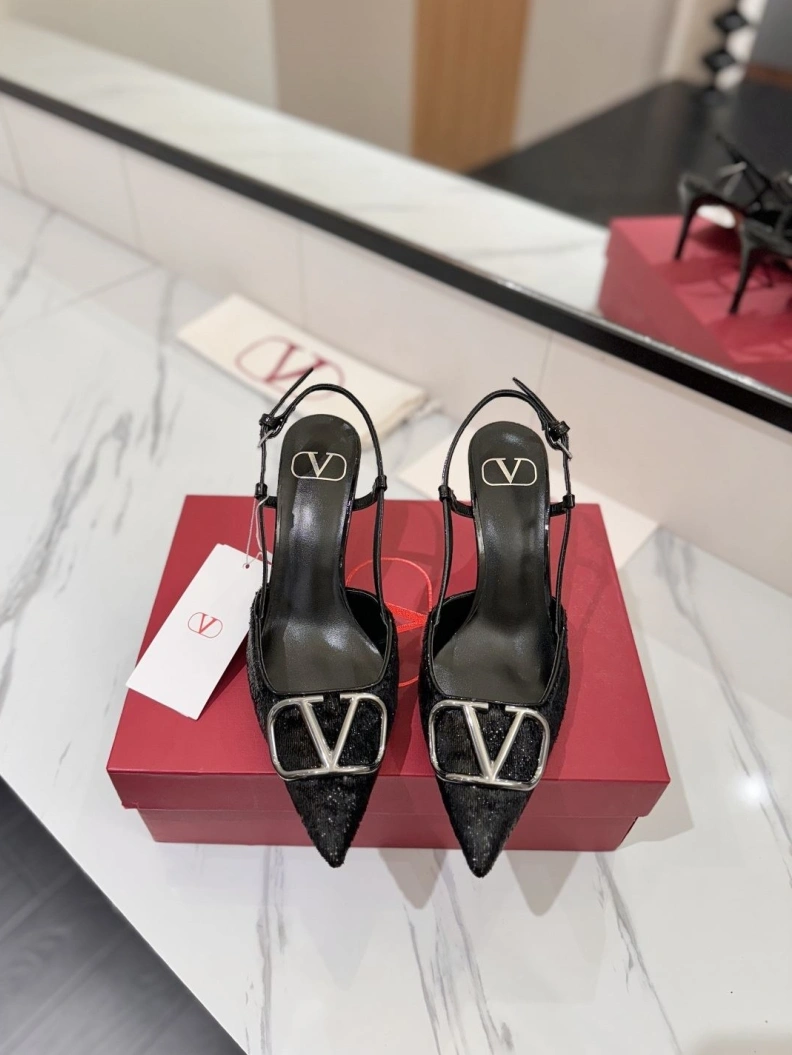 ModernLook Vxlxntino Sandals 229408