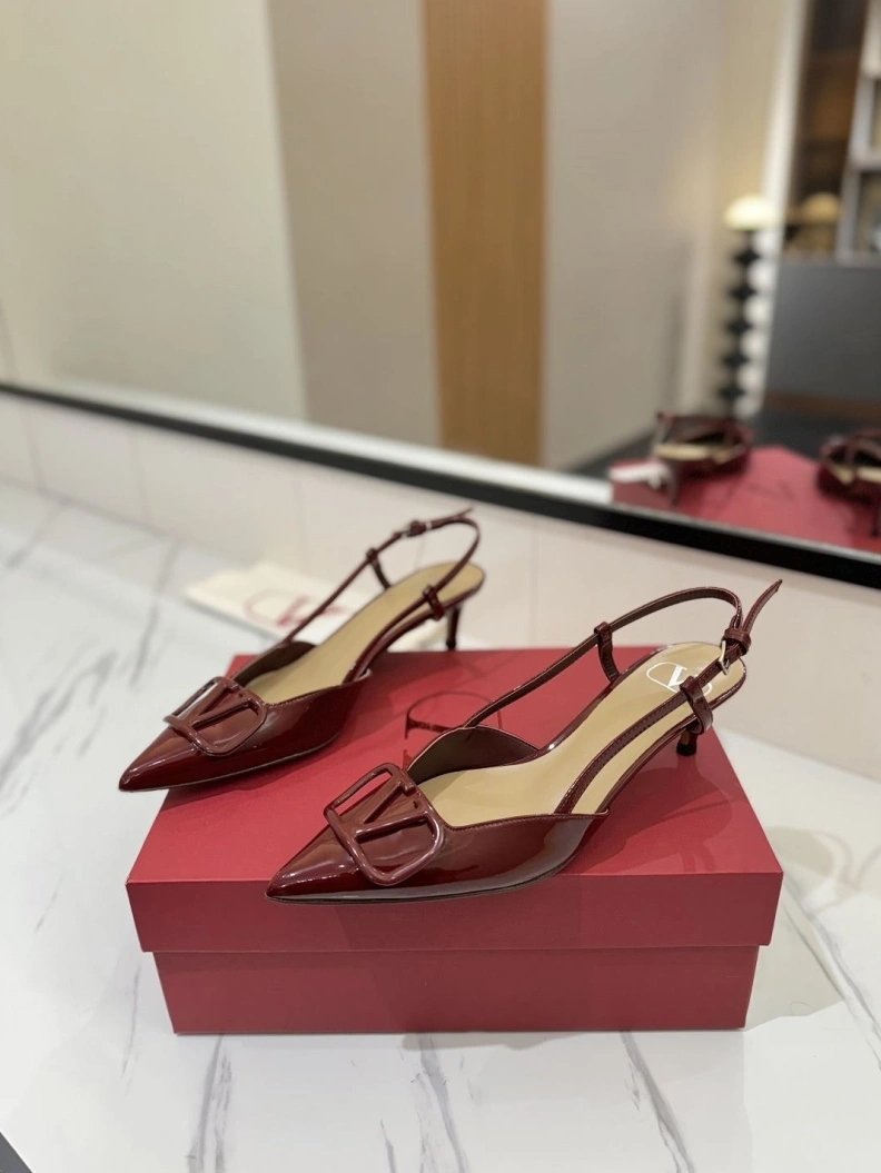 HighQuality Vxlxntino Sandals 229417
