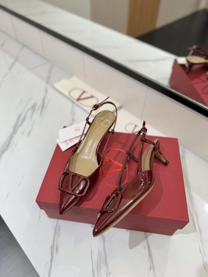 HighQuality Vxlxntino Sandals 229417