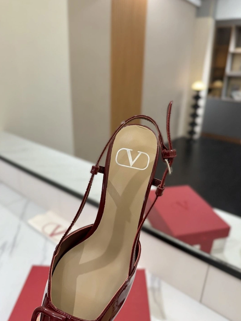 HighQuality Vxlxntino Sandals 229417
