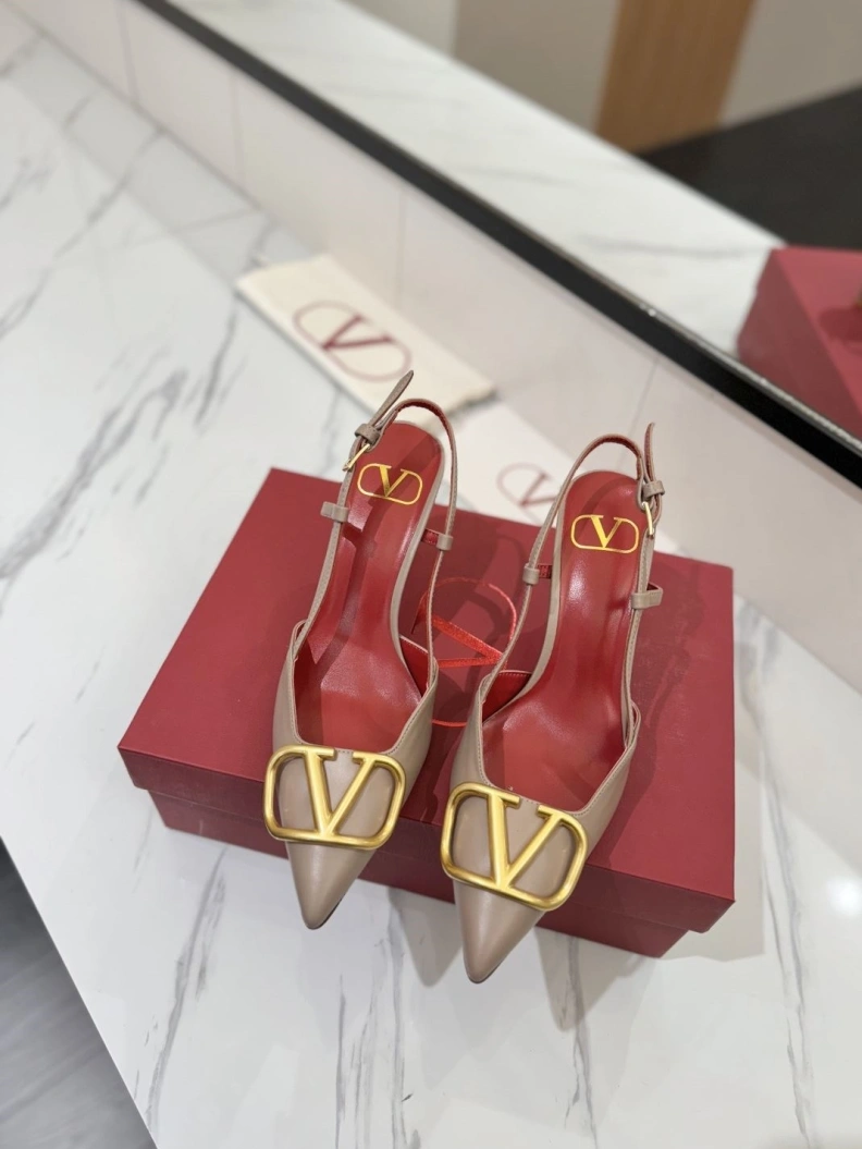 EasyMatch Vxlxntino Sandals 229391