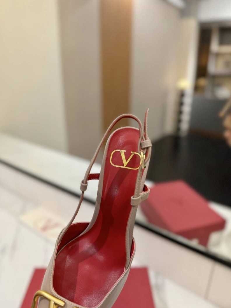 EasyMatch Vxlxntino Sandals 229391