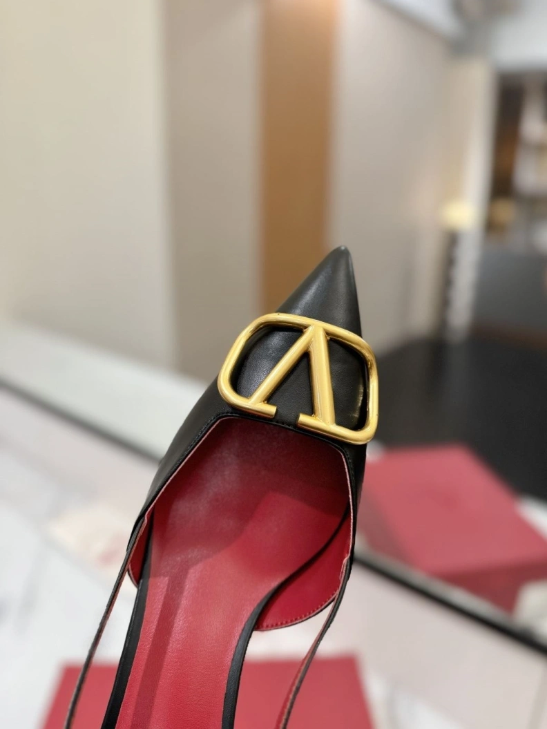 Vxlxntino Sandals ModernLook 229384
