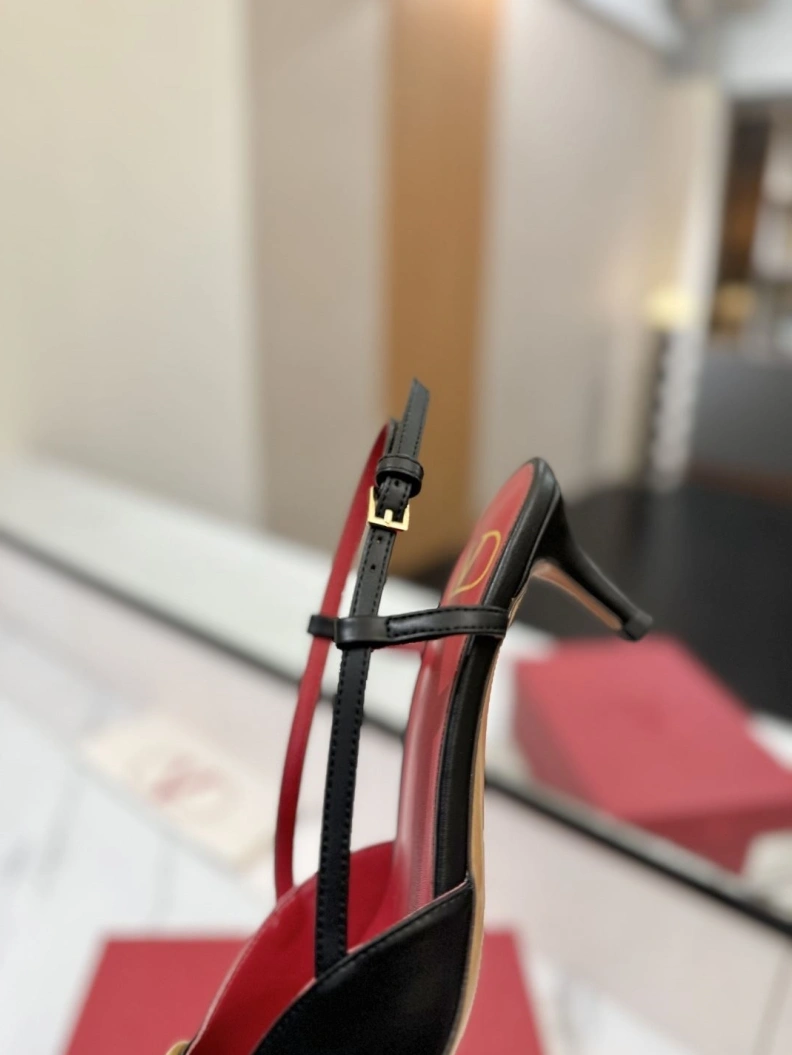 Vxlxntino Sandals ModernLook 229384