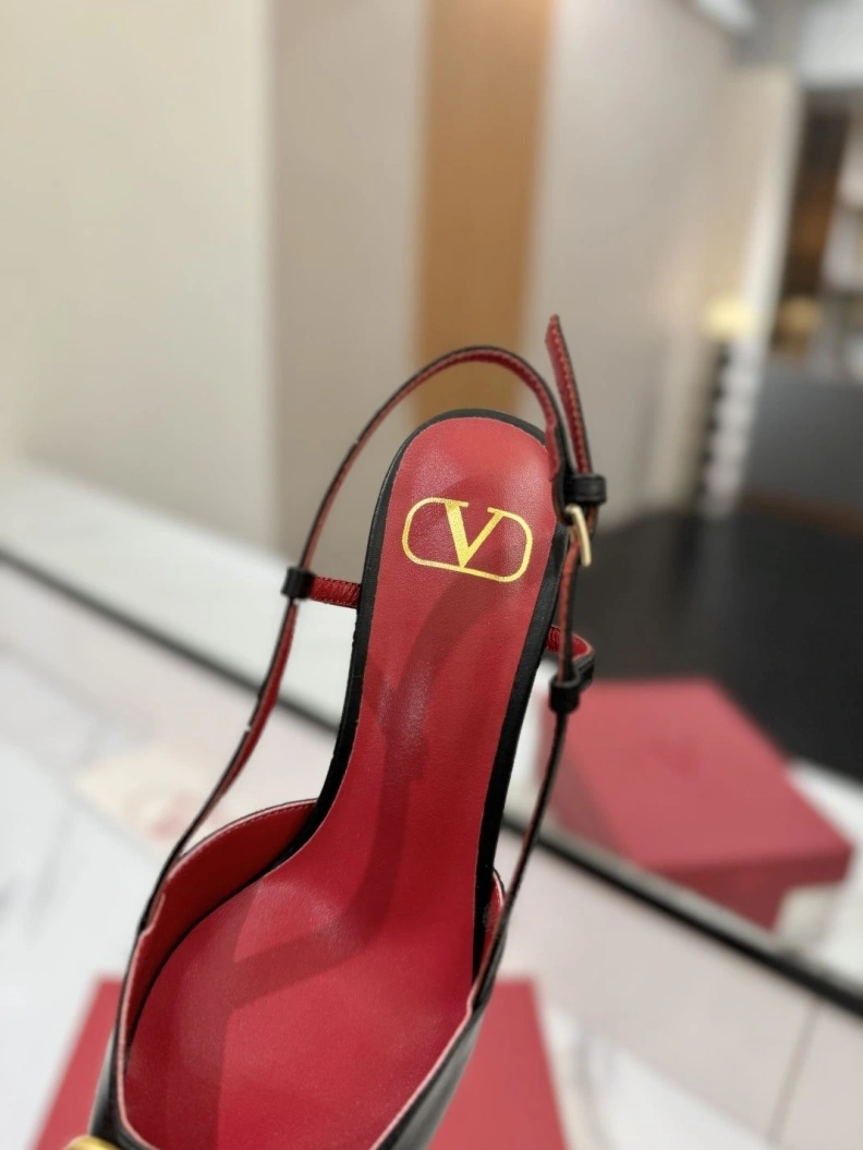 Vxlxntino Sandals ModernLook 229384
