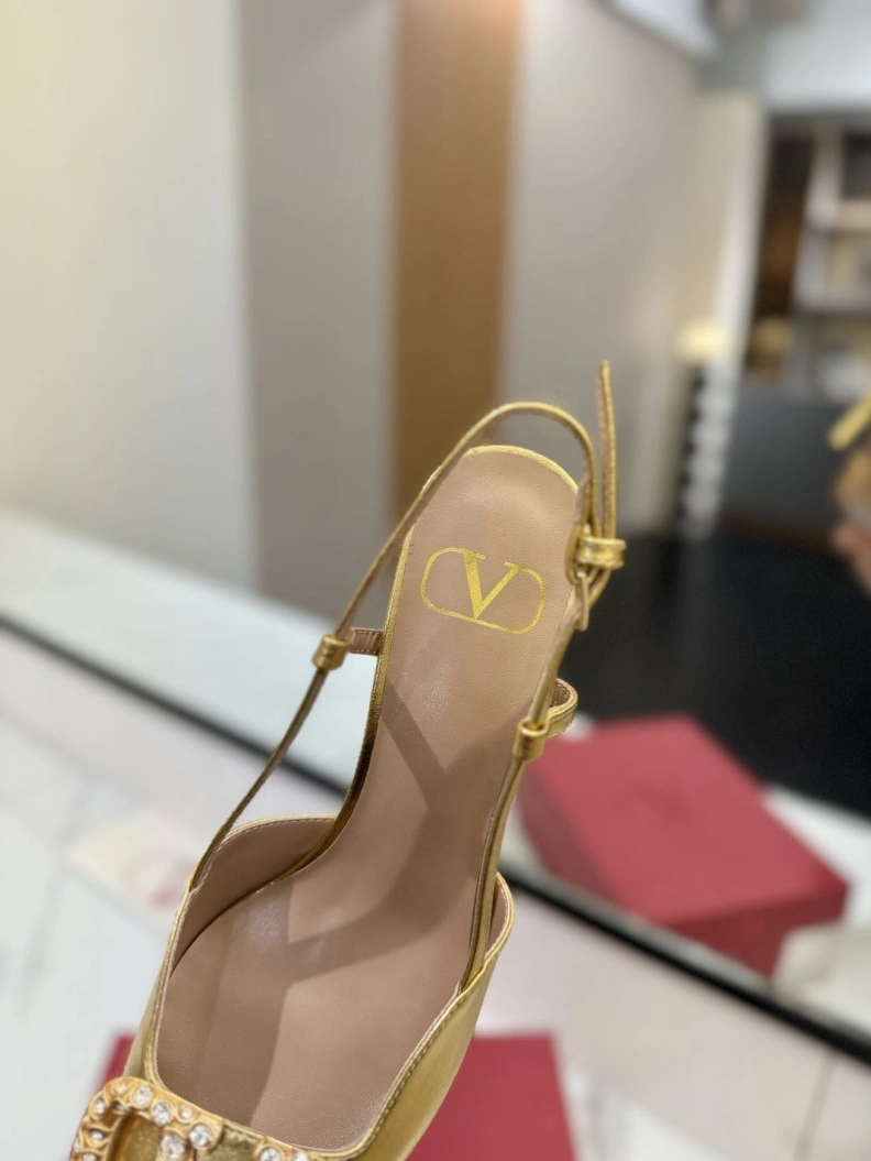GoodFit Vxlxntino Sandals 229385