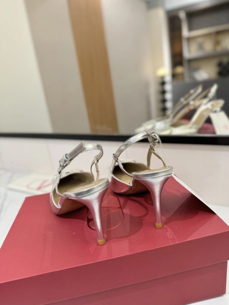 Vibrant Vxlxntino Sandals 229372