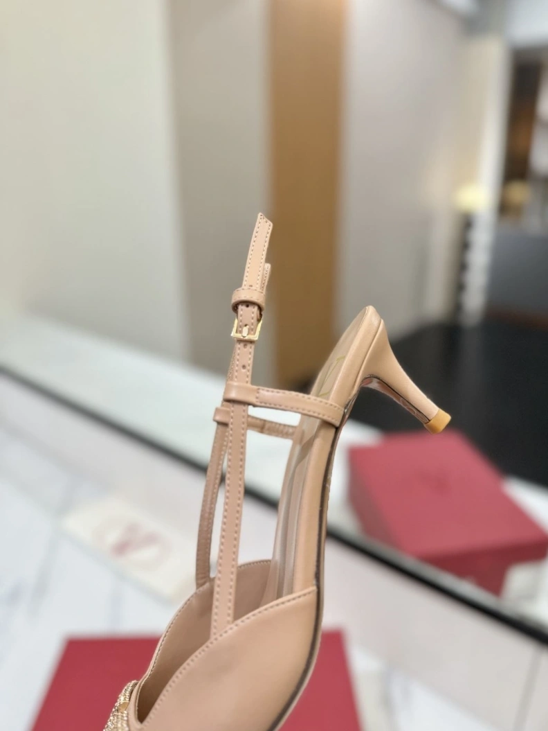 Vxlxntino Sandals ModernLook 229360