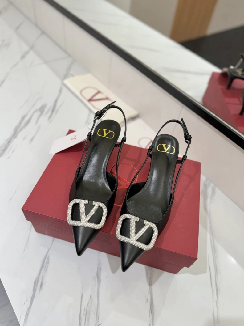 Vxlxntino Sandals UrbanStyle 229359
