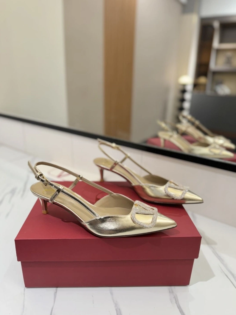 ModernLook Vxlxntino Sandals 229361