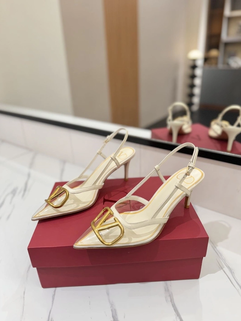 Comfortable Vxlxntino Sandals 229354