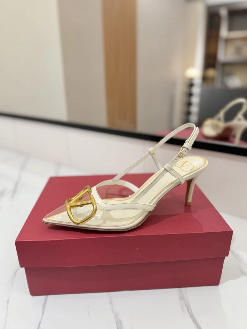 Comfortable Vxlxntino Sandals 229354