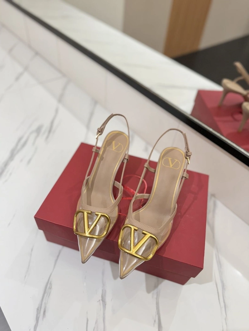 Elegant Vxlxntino Sandals 229358