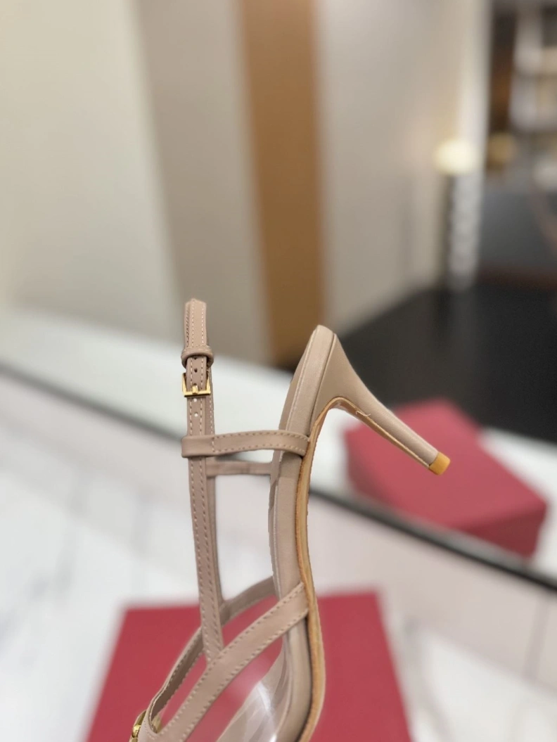 Elegant Vxlxntino Sandals 229358
