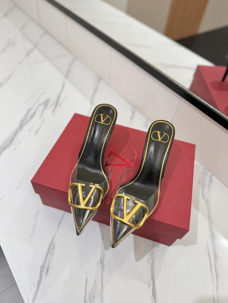Sophisticated Vxlxntino Sandals 229350