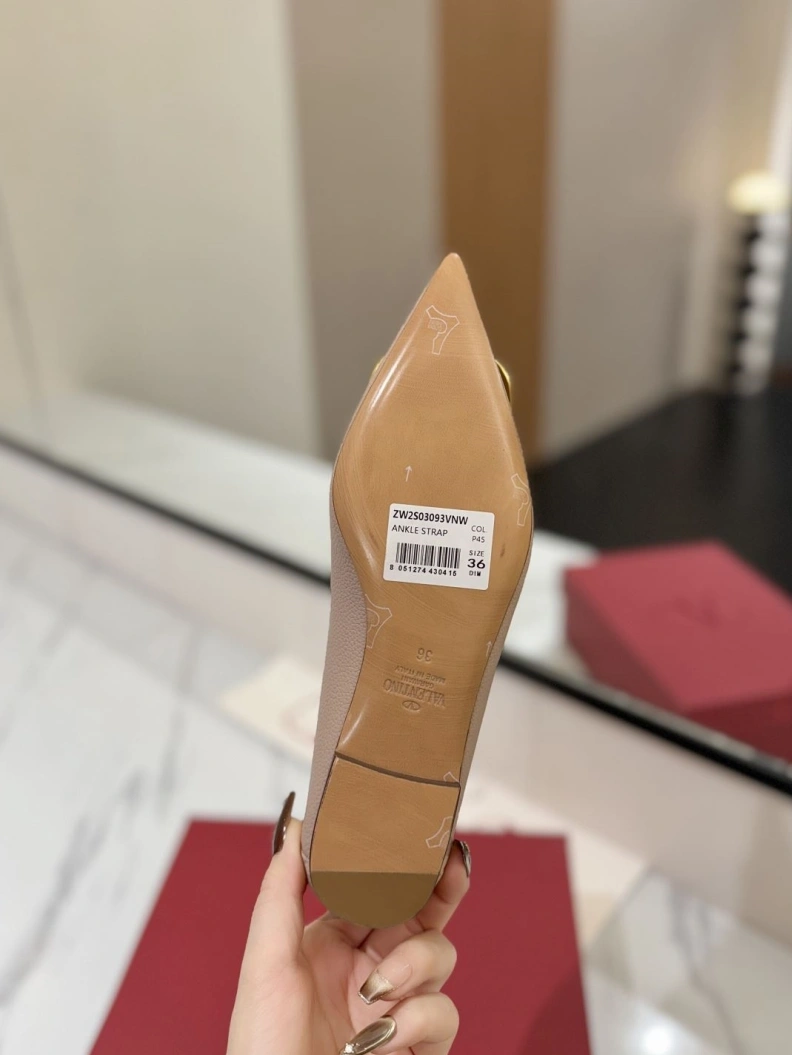 Vibrant Vxlxntino flat shoes 229568