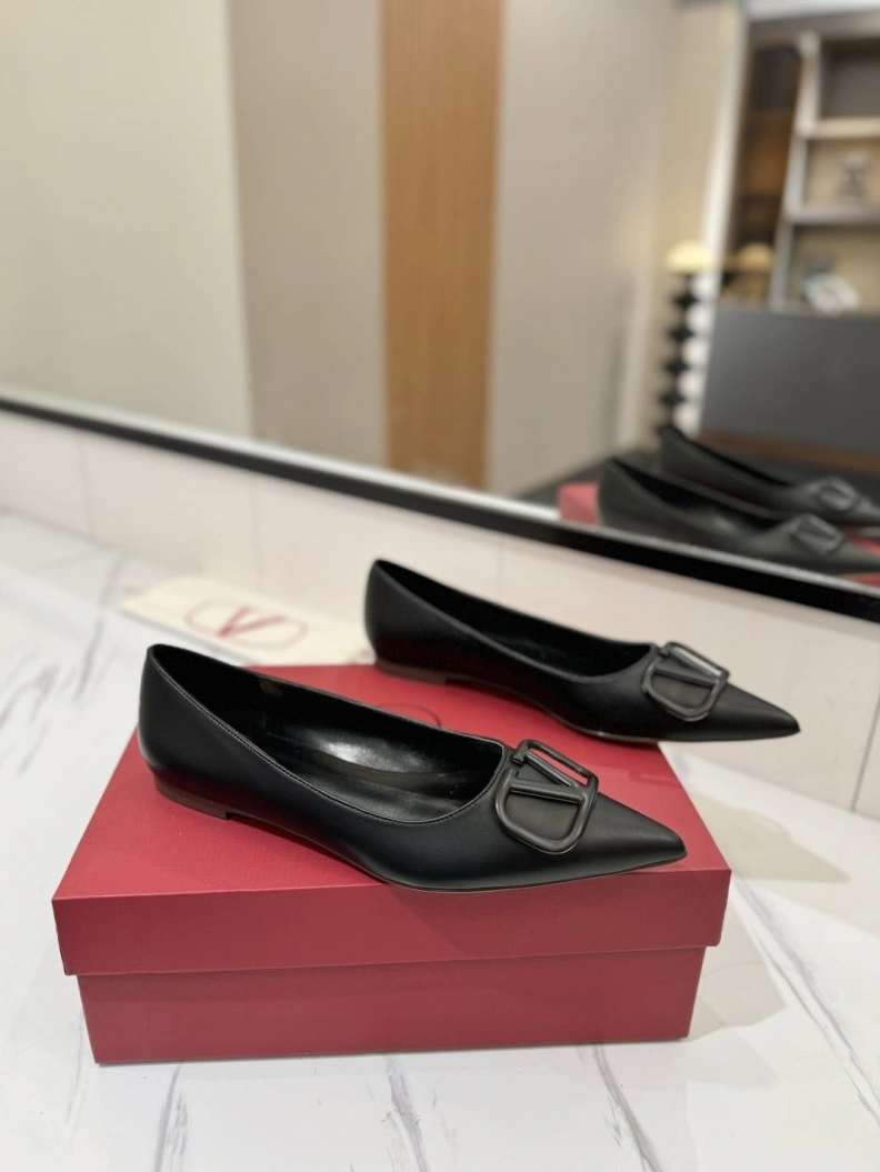 AllSeason Vxlxntino flat shoes 229566