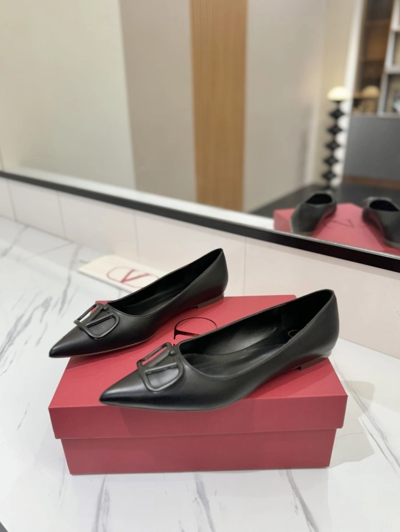 AllSeason Vxlxntino flat shoes 229566