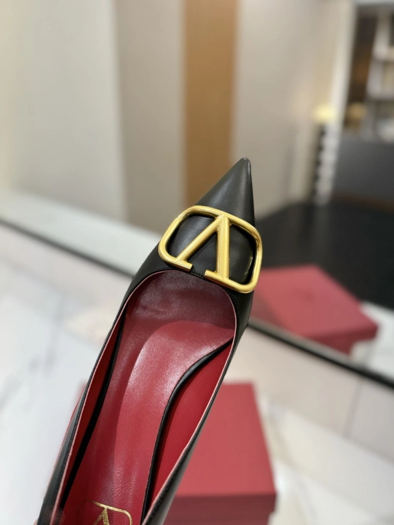 Sleek Vxlxntino High Heels 229484
