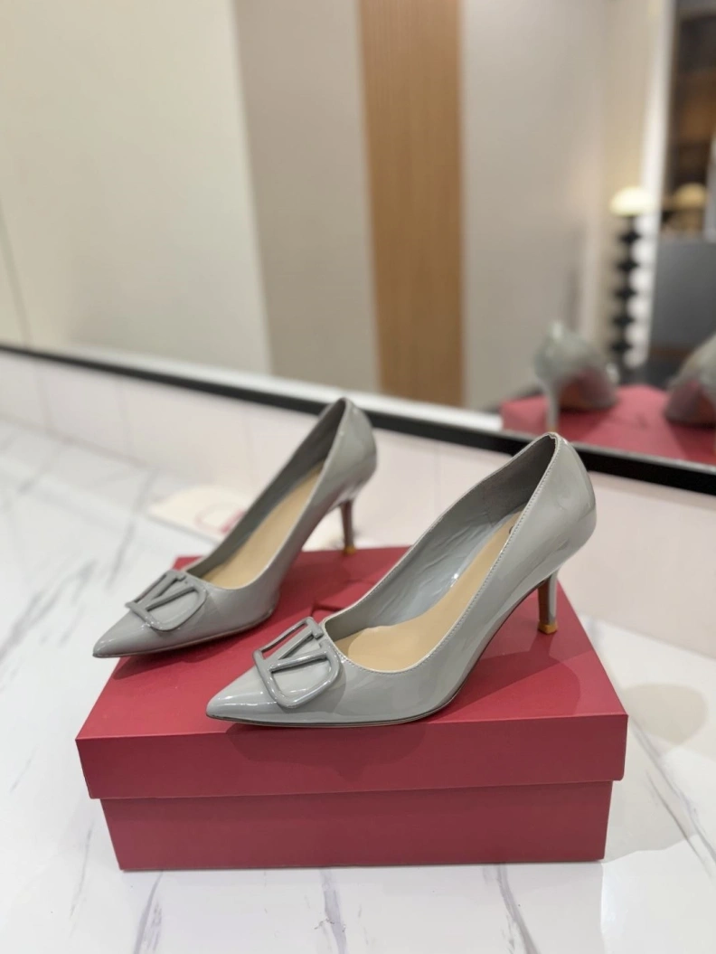 EyeCatching Vxlxntino High Heels 229485