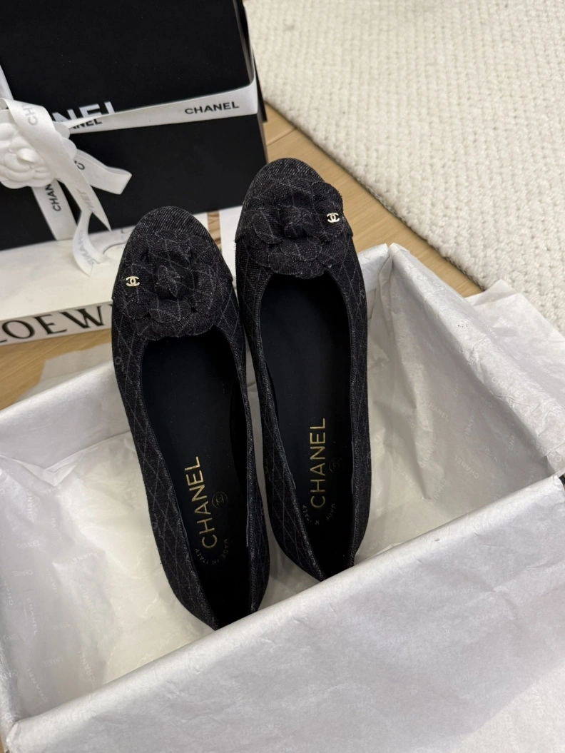 Stylish Chxnxl Flat Shoes 119364