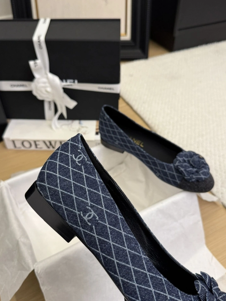 NewStyle Chxnxl Flat Shoes 119352