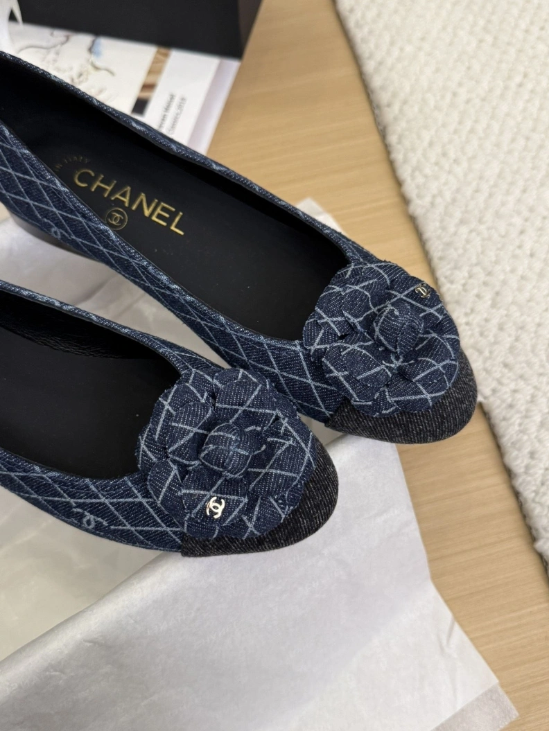 NewStyle Chxnxl Flat Shoes 119352