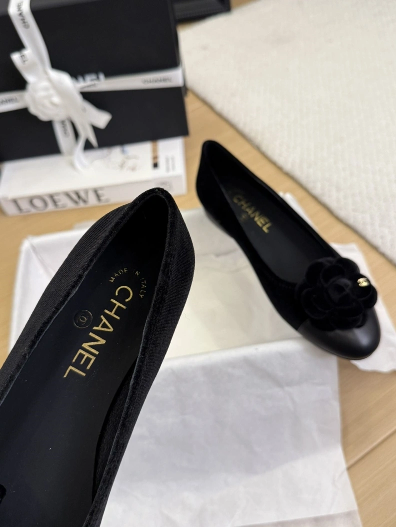 Chxnxl Flat Shoes GoAnywhere 119350