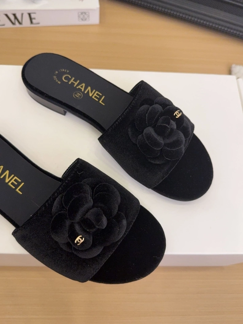 StreetReady Chxnxl Slippers 118799