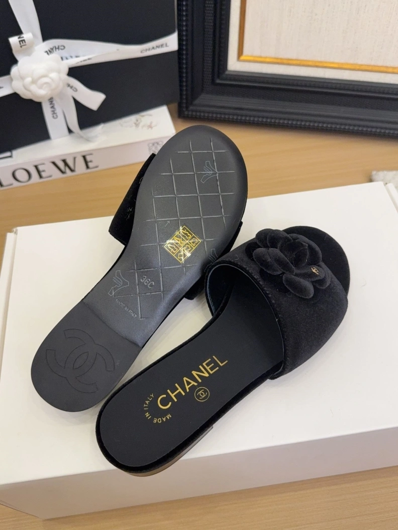 StreetReady Chxnxl Slippers 118799