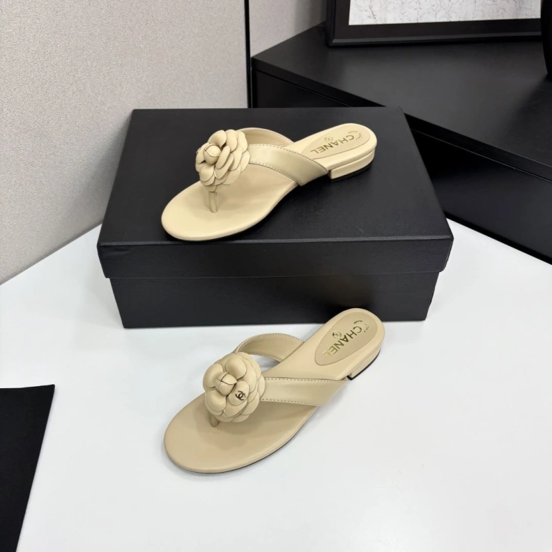 TopPick Chxnxl Slippers 118782