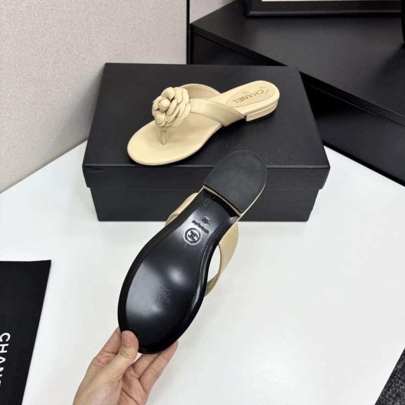 TopPick Chxnxl Slippers 118782