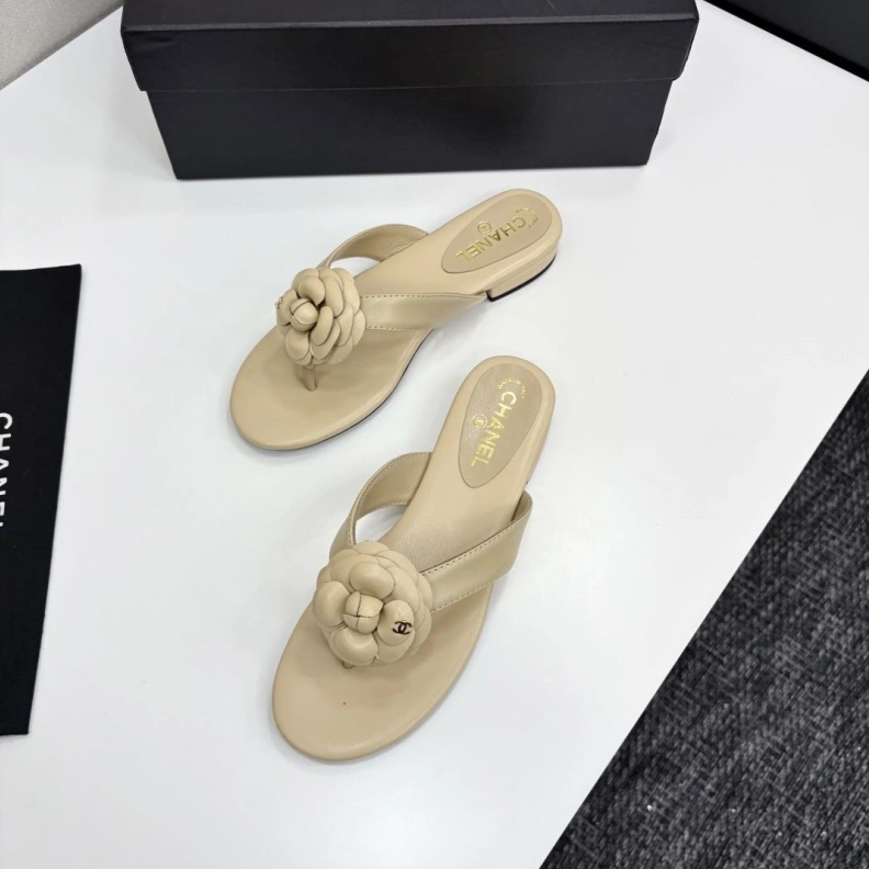 TopPick Chxnxl Slippers 118782