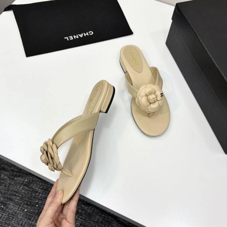 TopPick Chxnxl Slippers 118782