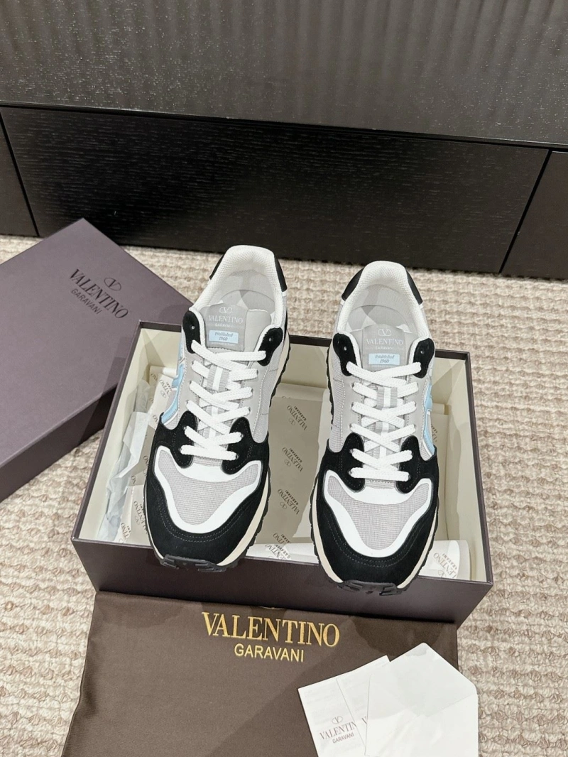 AllSeason Vxlxntino Casual Shoes 231523