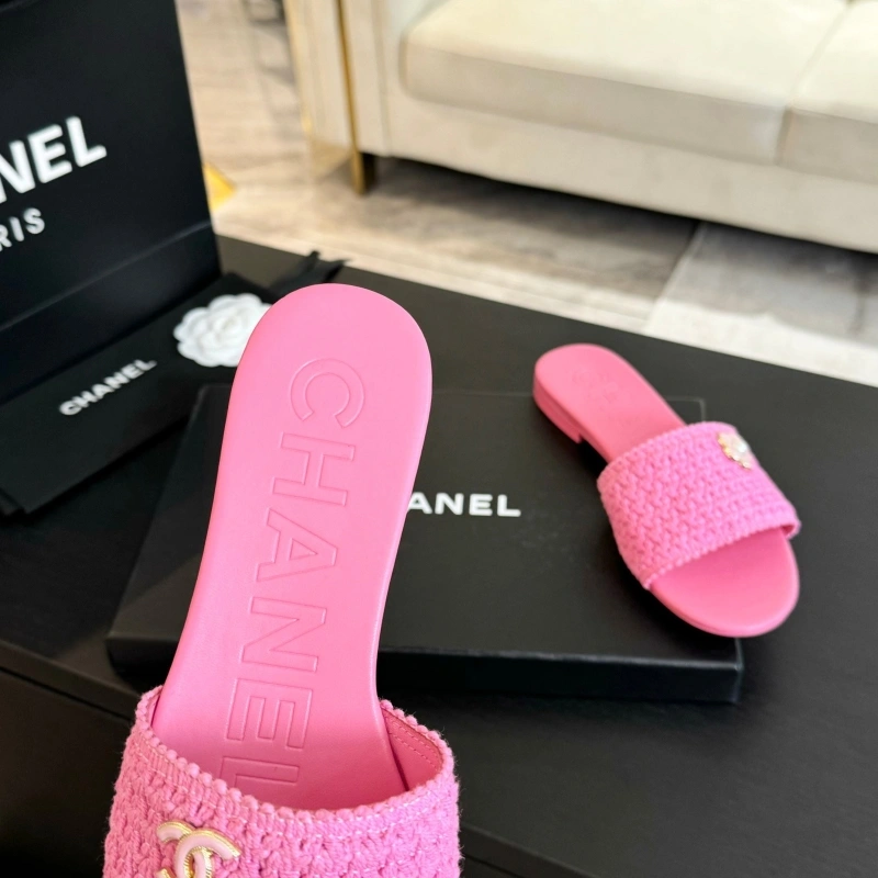 Chxnxl Slippers Sleek 129908