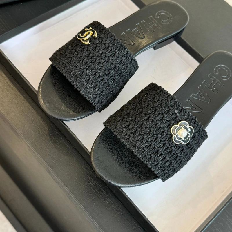 Chxnxl Slippers Unique 129907