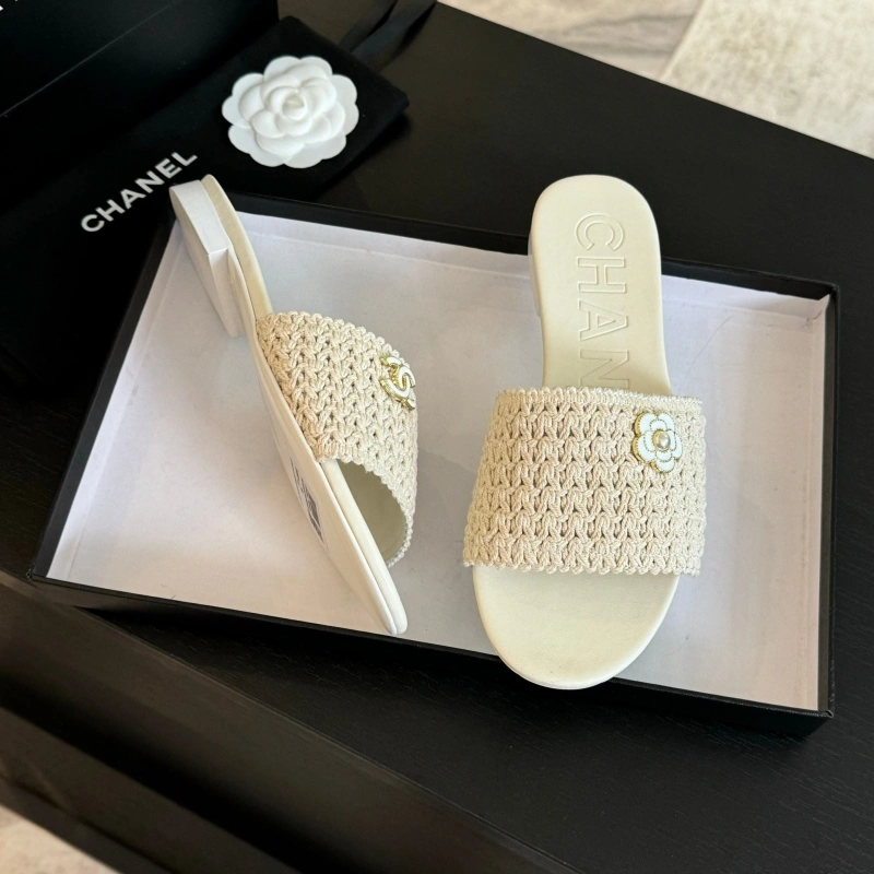 TopPick Chxnxl Slippers 129905