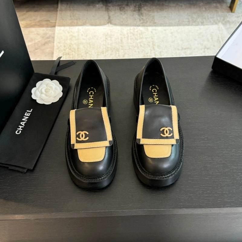 Cozy Chxnxl Leather Shoes 129972