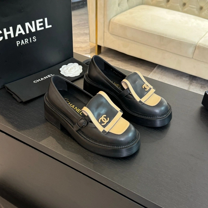 Cozy Chxnxl Leather Shoes 129972