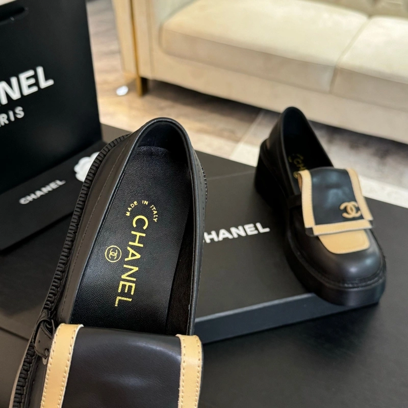 Cozy Chxnxl Leather Shoes 129972