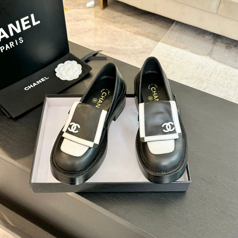 Unique Chxnxl Leather Shoes 129967
