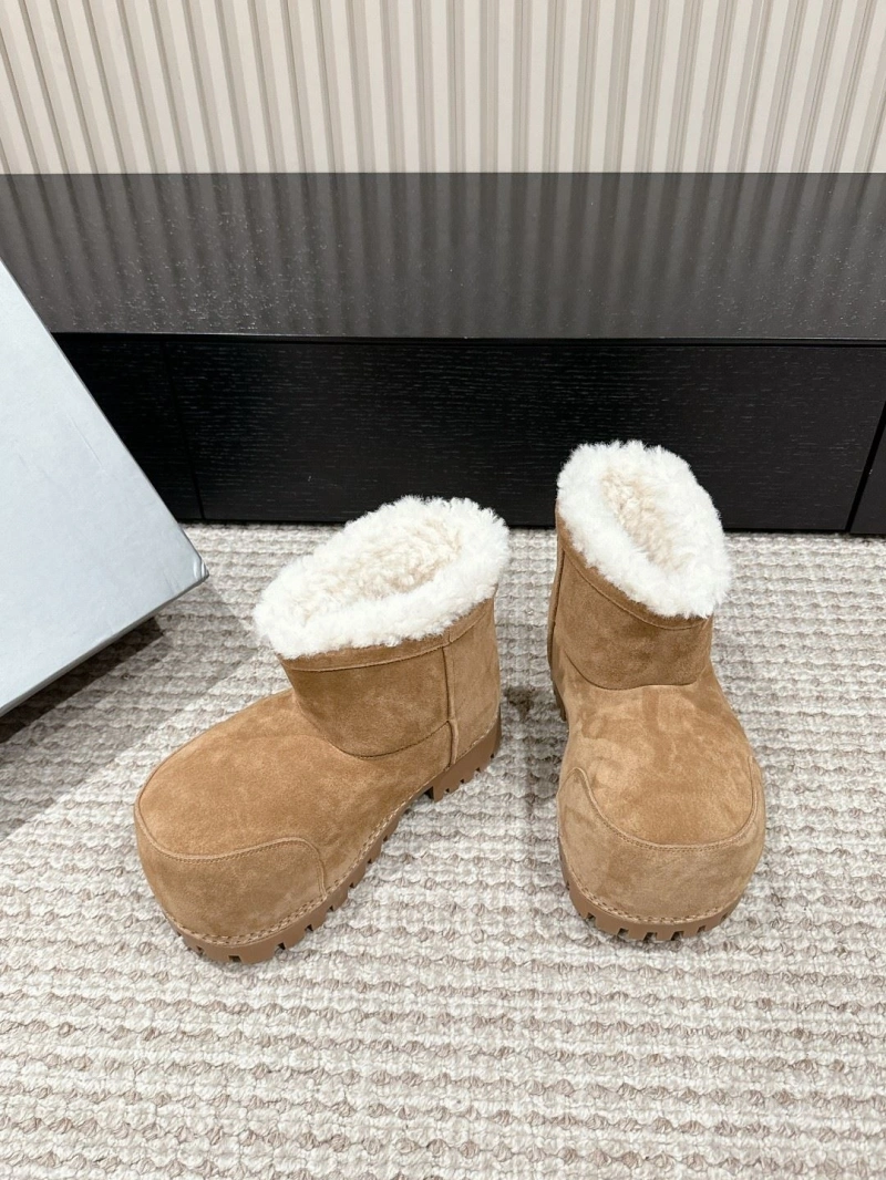 Bxlxnciaga Boots Vibrant 109899