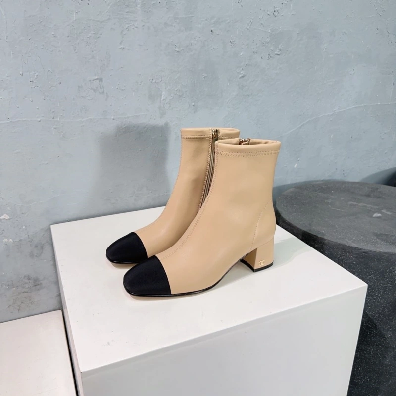 Elegant Chxnxl Boots 130276