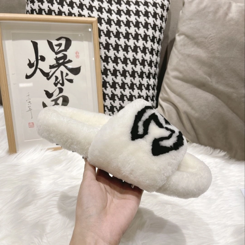 Sophisticated Chxnxl Slippers 129901