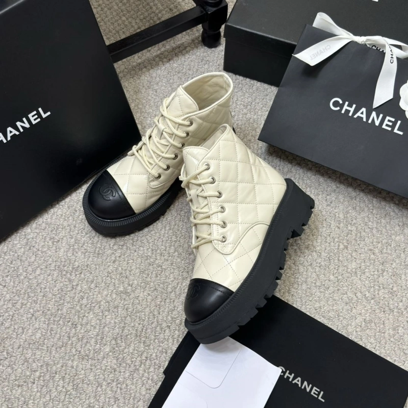 Chxnxl Boots Vibrant 130240