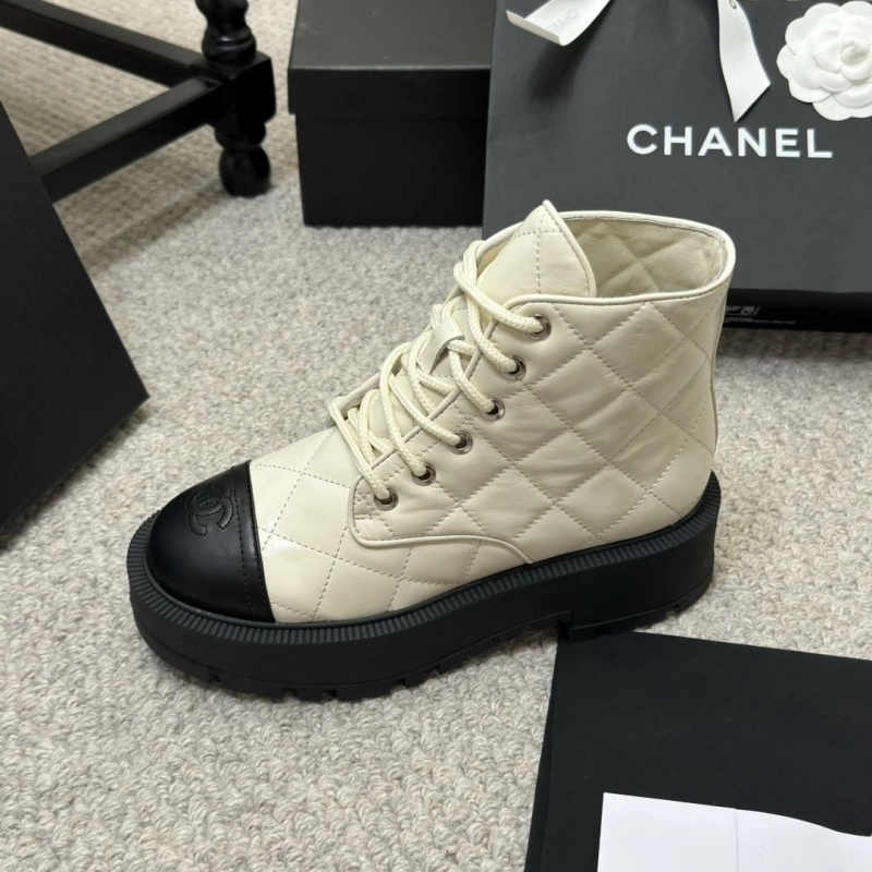 Chxnxl Boots Vibrant 130240