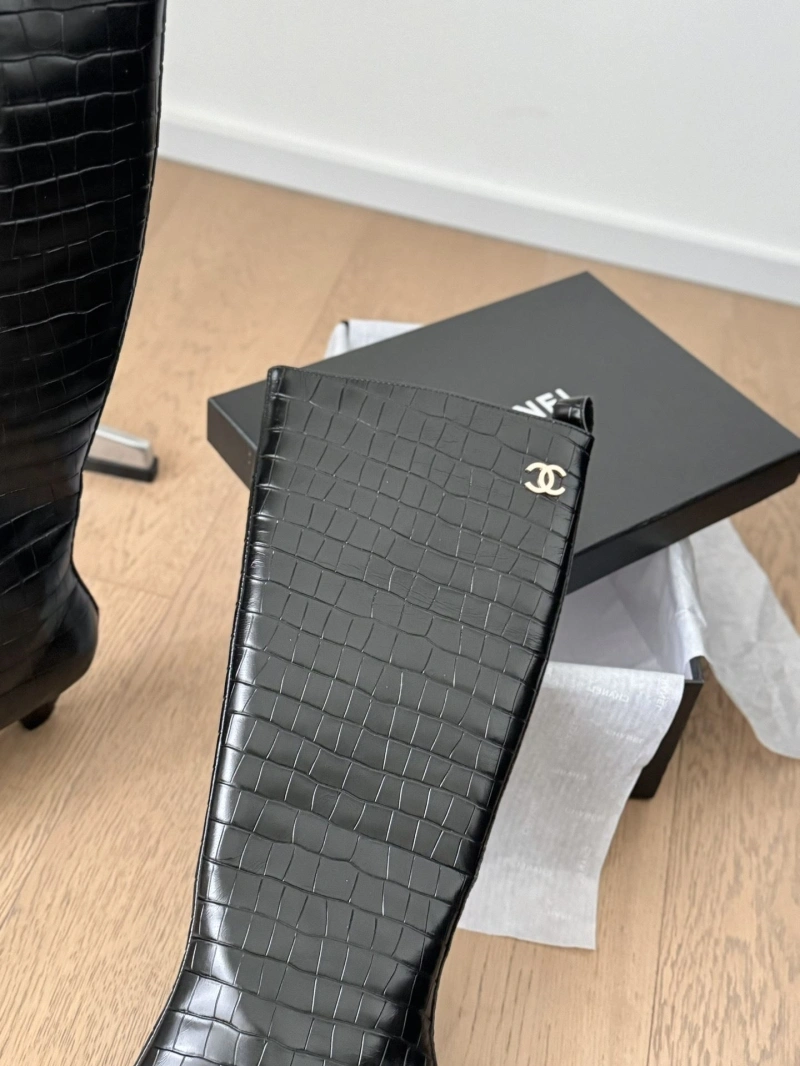 Modern Chxnxl Boots 130231